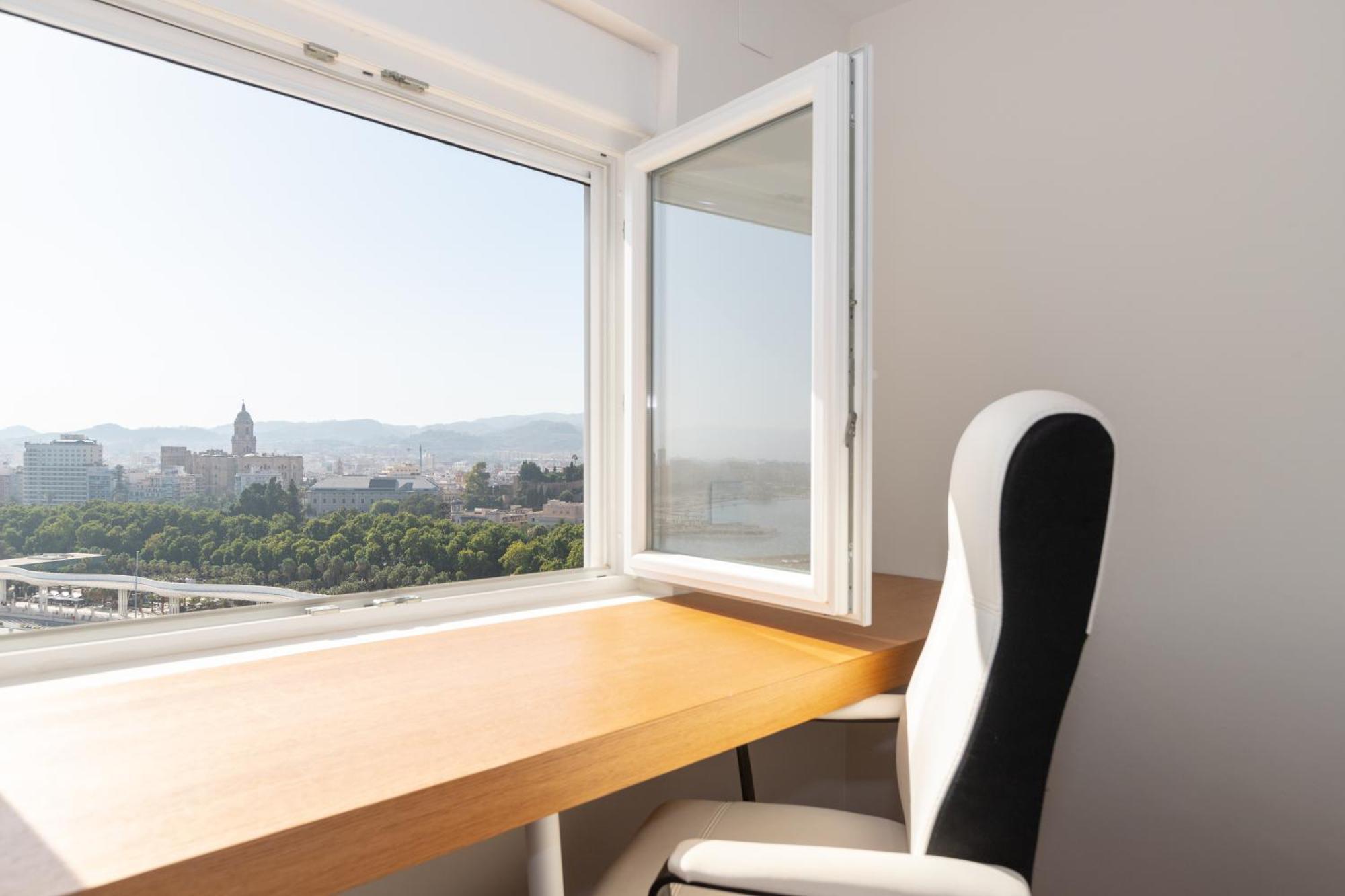 Luxury Beach/Port Apartment Malaga Exterior photo